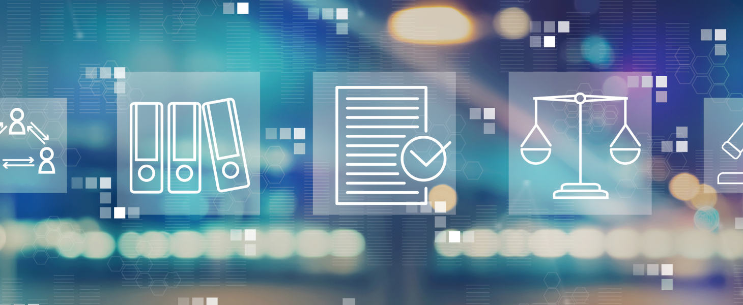 Abstrakte Symbole für Akten, Dokumente und Recht vor digitalem Hintergrund, symbolisch für strukturiertes Informationsmanagement, Compliance und regulatorische Sicherheit.