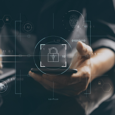 Offene Hand mit schwebendem Schloss- und Datensicherheits-Icon, symbolisch für Consileon Cybersecurity Beratung